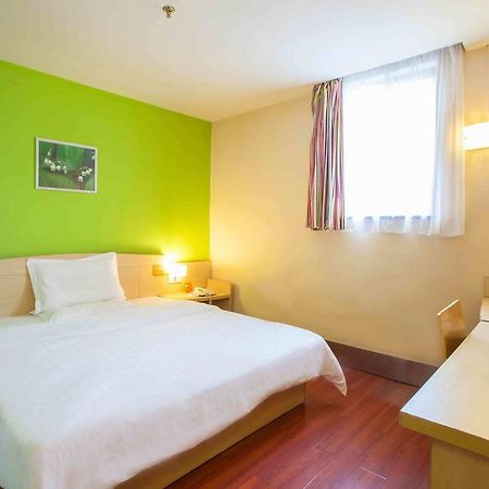 7Days Inn Foshan Nanhai Huangqi Jiazhou Plaza Zimmer foto